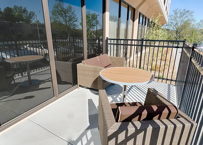 Holiday Inn Knoxville N - Merchant Drive