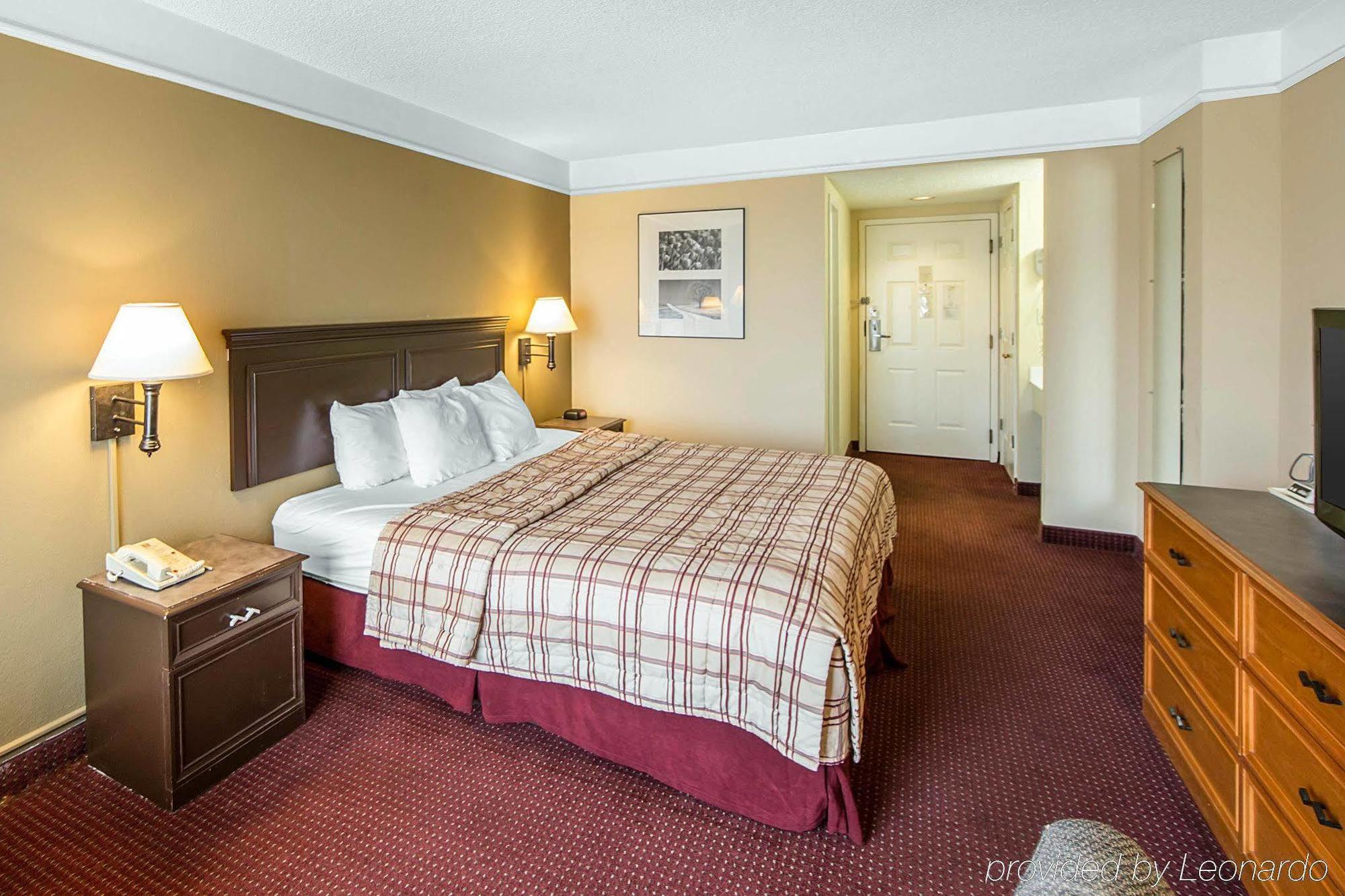 N - Merchant Drive By Ihg 3*